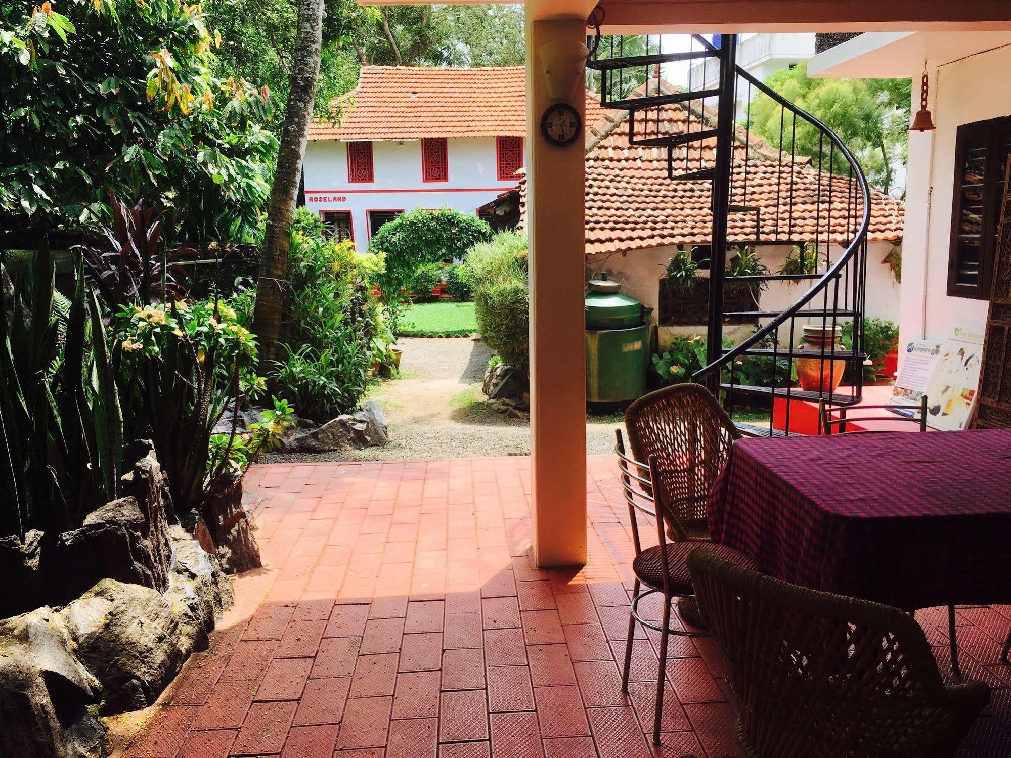 Eden Garden Farmstay, Kochi Luaran gambar