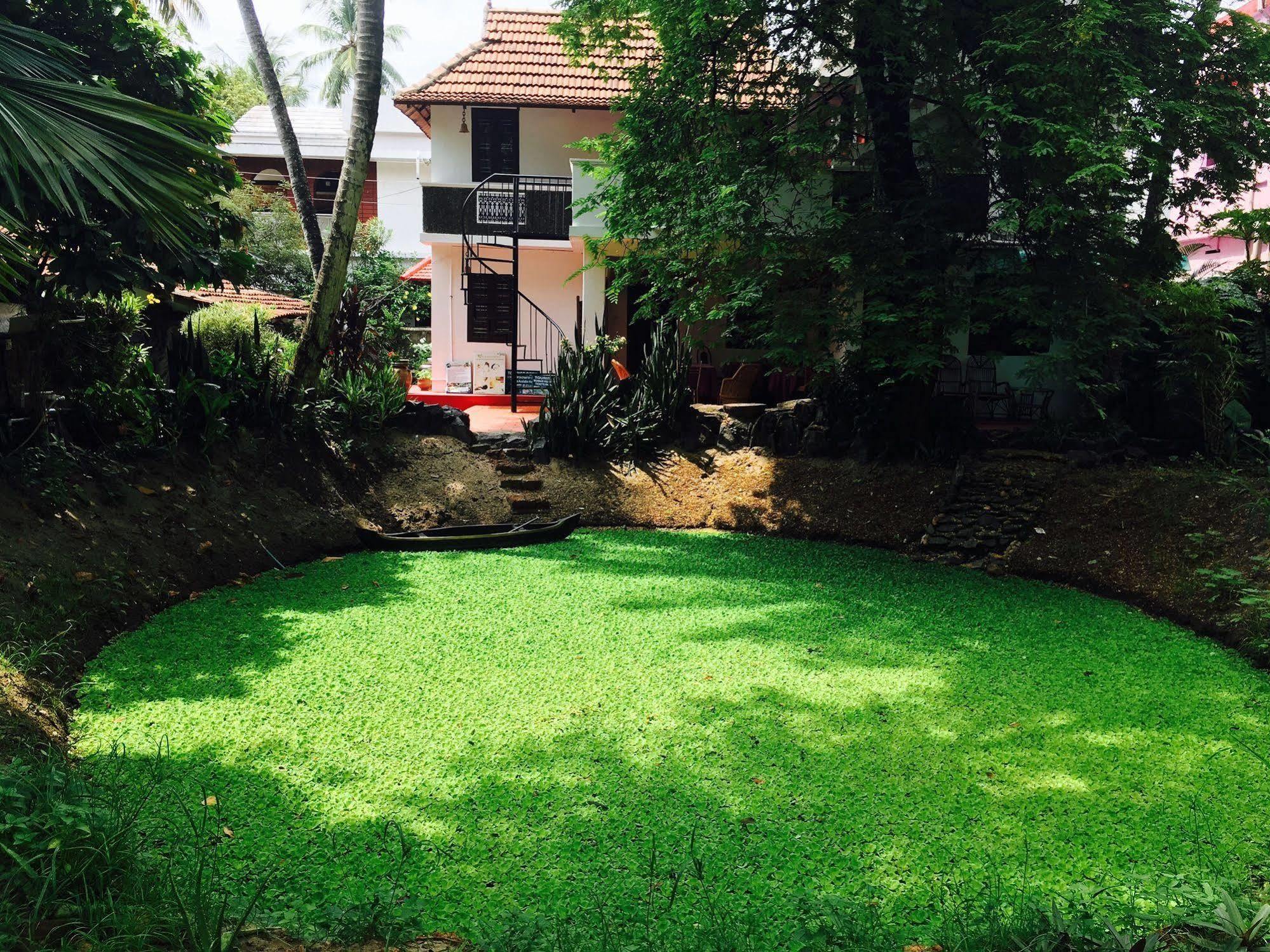 Eden Garden Farmstay, Kochi Luaran gambar