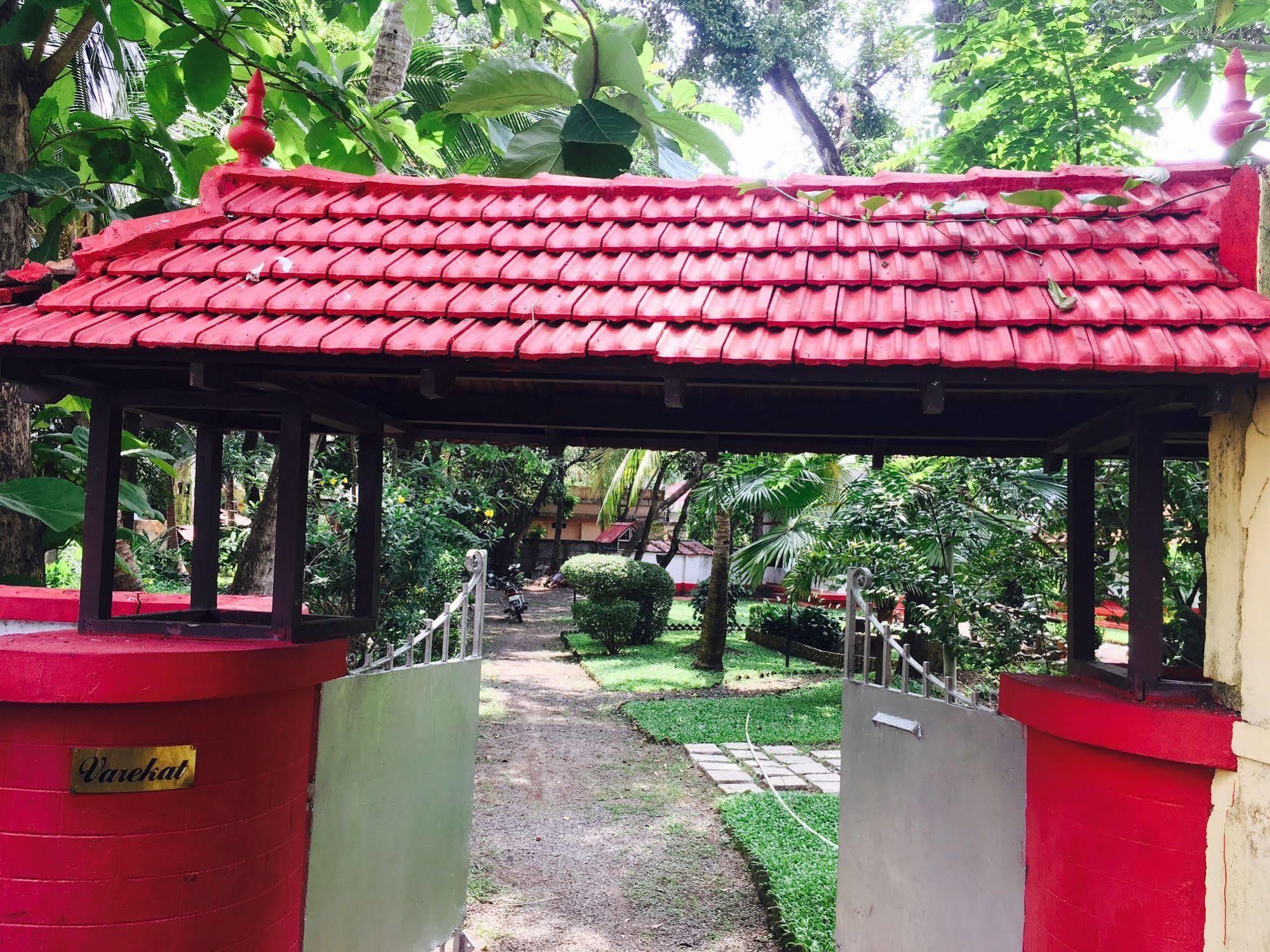 Eden Garden Farmstay, Kochi Luaran gambar