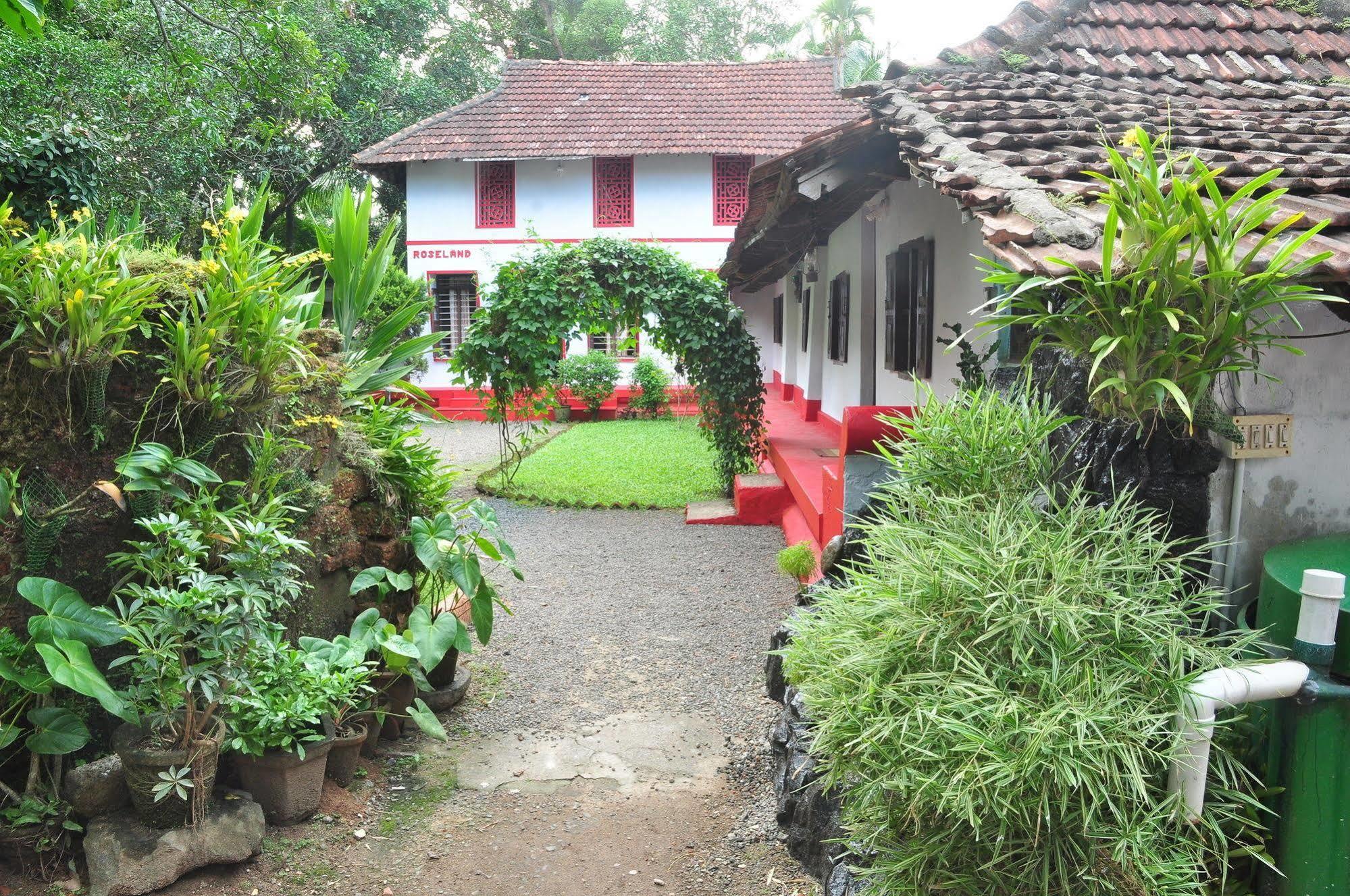 Eden Garden Farmstay, Kochi Luaran gambar