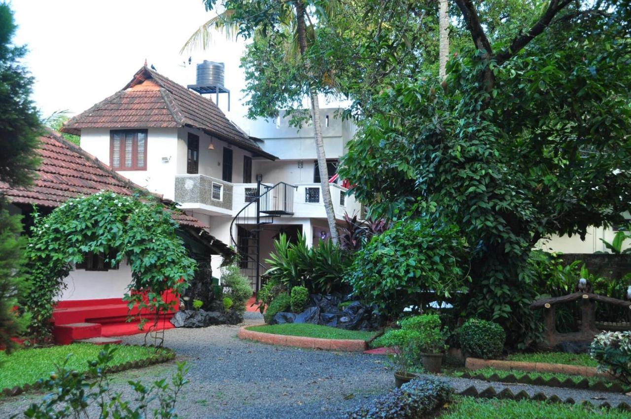 Eden Garden Farmstay, Kochi Luaran gambar